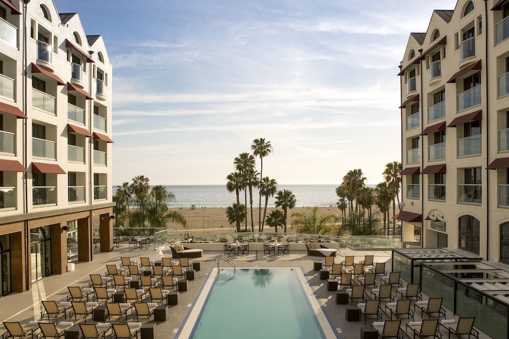 Loews Santa Monica outdoor pool hotel with view of beach in Los Angeles